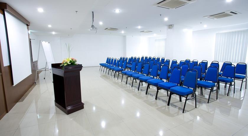 Alora Hotel Penang ペナン エクステリア 写真