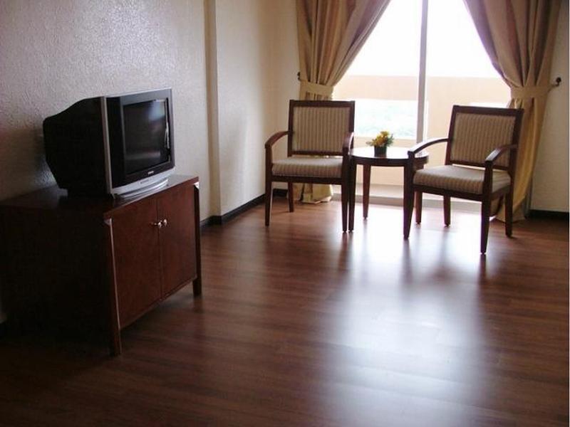 Alora Hotel Penang ペナン エクステリア 写真
