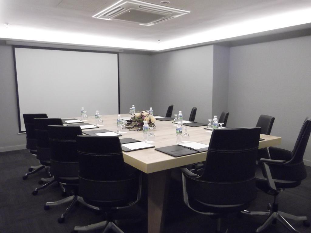 Alora Hotel Penang ペナン エクステリア 写真