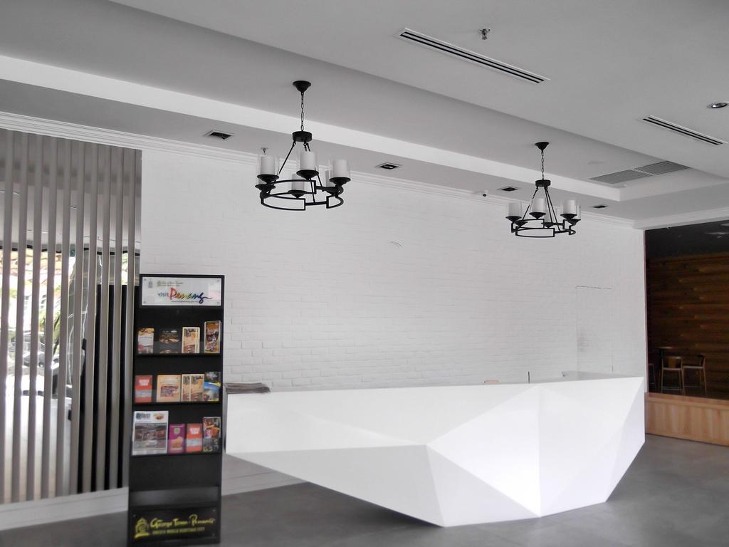 Alora Hotel Penang ペナン エクステリア 写真